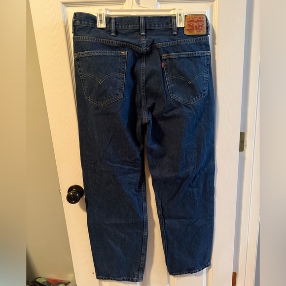 Men's Levi Dark Wash Blue Jeans Size 38x32 - Picture 3 of 5